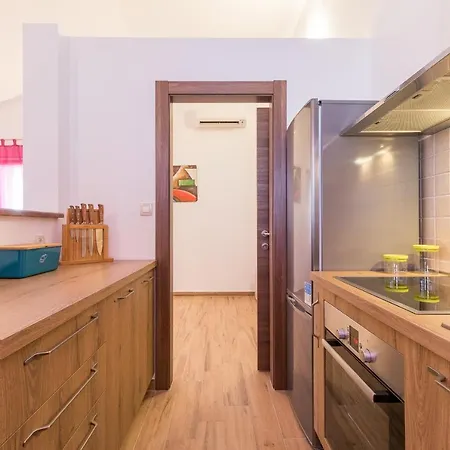Luxury Hedone With Pool & Whirpool In Near The Villa