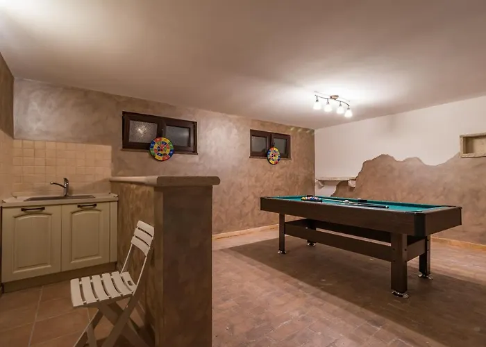 Villa Luxury Hedone With Pool & Whirpool In Near The *