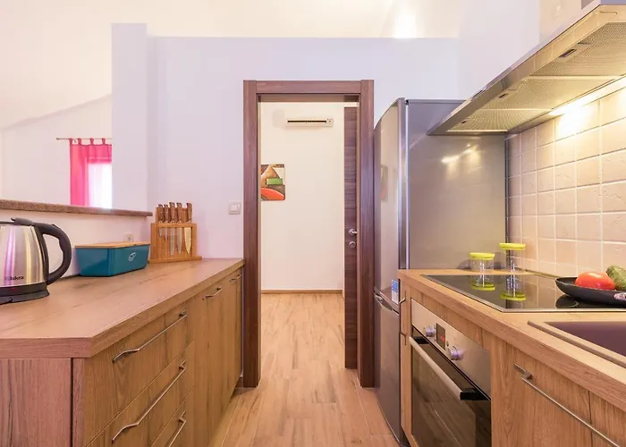 Luxury Hedone With Pool & Whirpool In Near The Villa