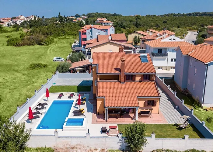 فيلة Luxury Hedone With Pool & Whirpool In Near The *